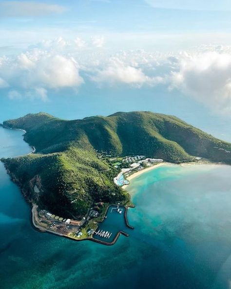 Hayman Island Australia, Hayman Island, Hamilton Island, Port Douglas, Island Destinations, Desert Island, Island Tour, Above The Clouds, Dream Holiday