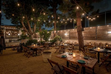 Santa Monica’s New Fia Restaurant Feels Like a Secret Celebrity Backyard Party - Eater LA Backyard Restaurant, Outdoor Restaurant Patio, Outdoor Restaurant Design, Restaurant Patio, Bbq Restaurant, Outdoor Cafe, Outdoor Restaurant, Backyard Party, Beer Garden