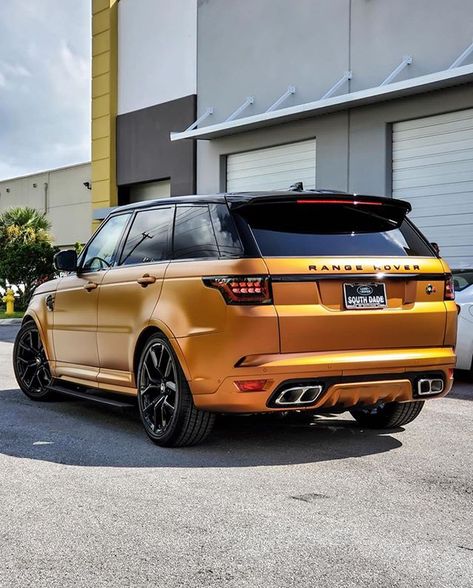 Range Rover Sport Svr Wallpaper, Range Rover Svr Sport, Svr Range Rover Sport, Orange Range Rover, Range Rover Orange Color, Vogue Range Rover, Goku Wallpaper, Off Road, Range Rover Sport