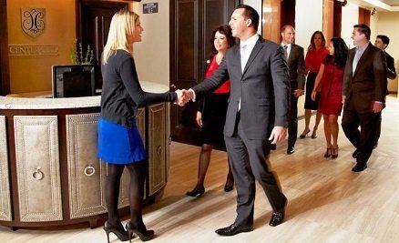 How to Welcome or Greet and Seat Guest Hospitality School, Dining Restaurant, Hotel Staff, Restaurant Owner, Just Imagine, Hotel Guest, The Guest, Fine Dining Restaurant, Training Video