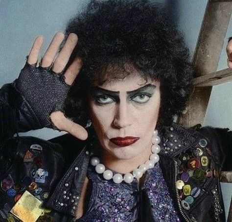 Tim Curry Young, Frank Furter, Dr Frankenfurter, Music Meister, Rocky Pictures, Tim Curry Rocky Horror, Frank N Furter, Horror Costume, Tim Curry