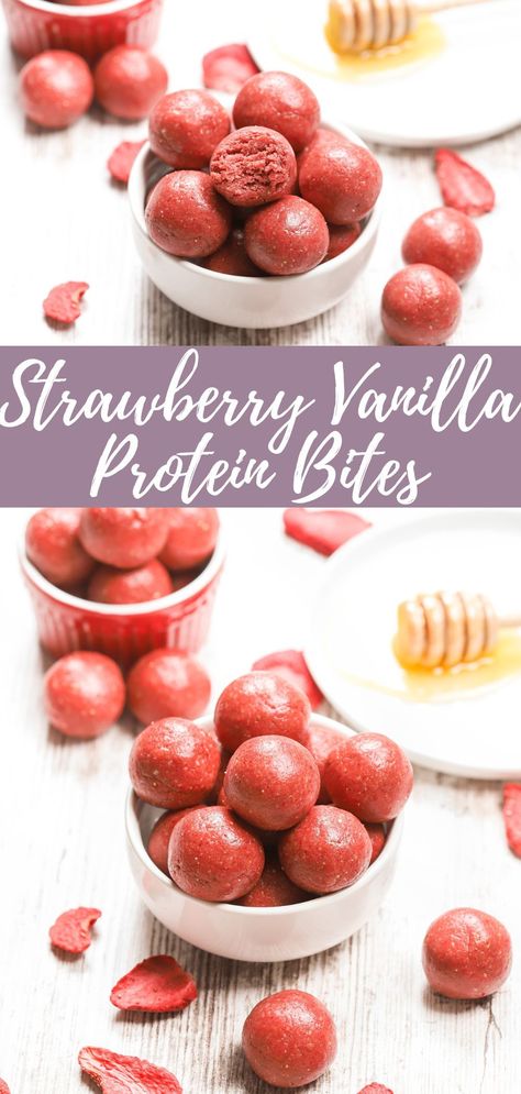 A small white bowl full of strawberry vanilla protein bites on a white wooden board. Protein Cake Balls, Easy Energy Balls, Protein Balls Recipes, Strawberry Protein, Protein Cake, Healthy Strawberry, Protein Bites, Berries Recipes, Recipes Appetizers And Snacks