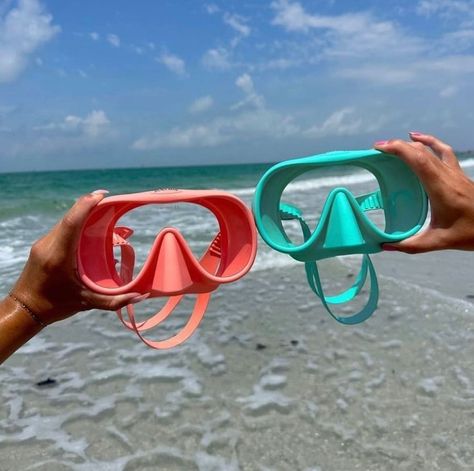 🌊 Exciting News! 🌊 We’re thrilled to announce that we now carry silicone snorkel sets! 🐠✨ Perfect for your next underwater adventure, these sets offer comfort and durability for endless fun in the sea. Dive in and explore the beauty beneath the waves with our latest addition! 🏖️🩵 Shop all colors here ➡️ https://shopvsb.com/collections/snorkel-sets #BeachBoutique #SnorkelSet #NewArrivals #UnderwaterAdventure #SummerFun Snorkel Set, Beach Boutique, Exciting News, Snorkeling, Summer Fun, The Beauty, Diving, The Sea, Quick Saves