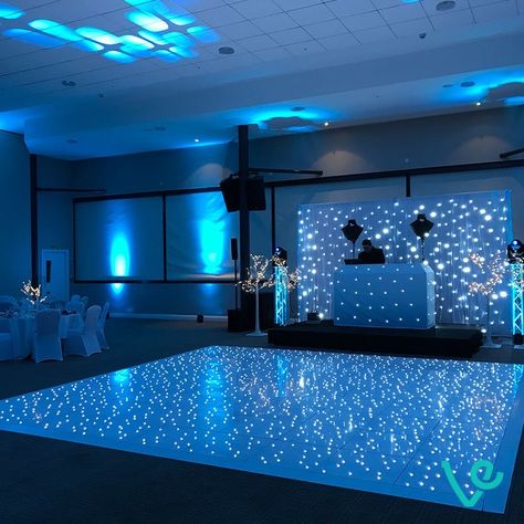 Ice Theme Sweet 16, White Led Dance Floor, Winter Wedding Dance Floor, White And Blue Theme Party, Sweet 16 Party Ideas Blue And White, Baby Blue Sweet 16 Decorations, Quince Dance Floor, Sweet 16 Party Ideas Light Blue, Winter Wonderland School Dance