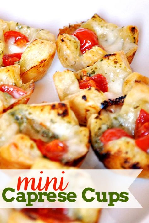 Caprese Puff Pastry Bites, Caprese Phyllo Cups, Puff Pastry Caprese, Pesto Caprese Puff Pastry, Puff Pastry Cups Recipes Appetizers, Phillo Puff Pastry Cup Appetizers, Caprese Puff Pastry Bundles, Mini Pie Crust Ideas Savory, Mini Caprese Sandwich