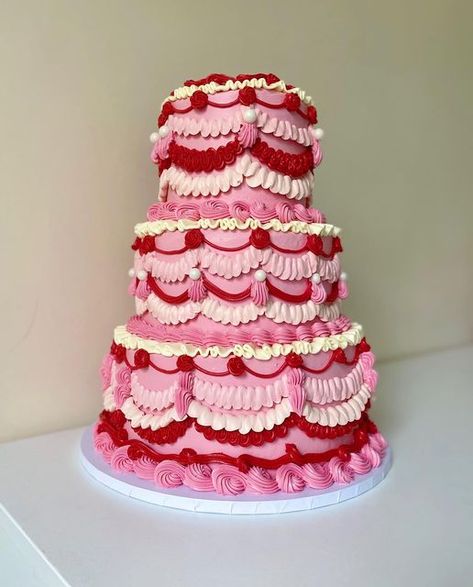 bakes by olivia. on Instagram: "Because theres no such thing as too much pink 🎀🎀🎀" 3 Tier Cake Designs, Tier Cake Designs, Aka Party, Different Kinds Of Cakes, Wedding Strawberries, Cake Purple, Tiered Cake Design, Sweet 16 Birthday Cake, 3 Tier Cake