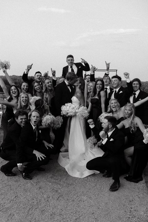 Luxury Wedding Couple with Bridal Party | Bride and Groom with their people | Black and White Wedding Photos | Documentary Fun Bridal Party Wedding Photos, Huge Bridal Party, Crazy Wedding Photos Funny, Black And White Wedding Party Pictures, Bride With The Groomsmen, Wedding Day Pictures Bridal Party, Huge Wedding Party Photos, Professional Wedding Photos, First Kiss Wedding Pictures Photo Ideas