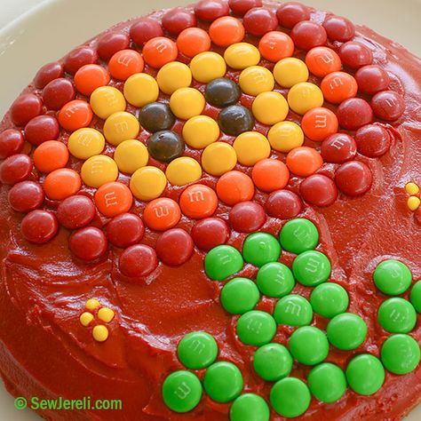 Super Mario Pixel Art Cake | Sew Jereli Mario Cake Homemade, Mario And Luigi Desserts, Super Mario Pixel Art, Mario Kart Rainbow Road Cake, Super Mario Chocolate Cake, Mario Mystery Block Cake, Ghost Desserts, Luigi Party, Birthday Brownies