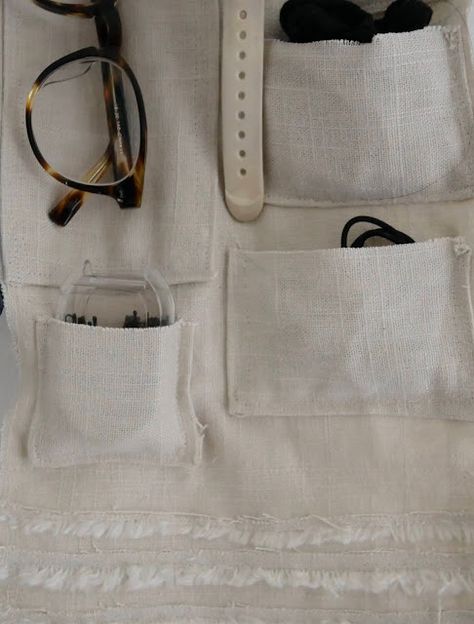 DIY Wall Pocket Organizer: Room Revamp Series Canvas Organizer, Wall Pocket Organizer, Sewing Hems, Room Revamp, Diy Wool, How To Make Banners, Diy Posts, Pocket Organizer, Fabric Scissors