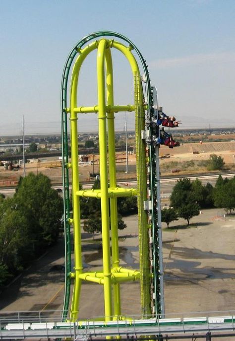 Lagoon Amusement Park, Lagoon Park, Farmington Utah, Best Amusement Parks, Abandoned Cities, Theme Parks Rides, Amusement Park Rides, High School Band, Book Cover Illustration