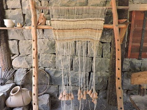 FreeBibleimages :: Life in Bible times: Weavers and Looms :: Life in Bible times. Weavers, spindles and looms (Bible overview) Nazareth Village, Bible Overview, Journey To Bethlehem, The Bible Movie, Donate Life, Real Nature, Free Stories, Bible Pictures, The Tabernacle