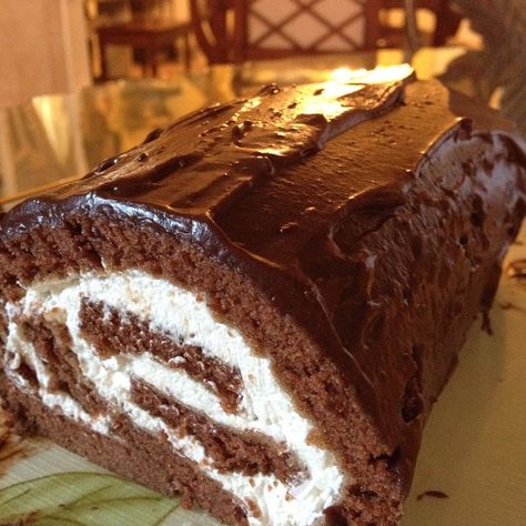 Spice Up your Life: Gluten Free Chocolate Cake Roll or Hoho Cake Recipe with Glutino Gluten Free Flour! Chocolate Jelly Roll Cake Recipe, Chocolate Jelly Roll Cake, Chocolate Jelly Roll, Jelly Roll Cake Recipe, Hoho Cake, Fall Bakery, Chocolate Cake Roll, Roll Cake Recipe, Jelly Roll Cake