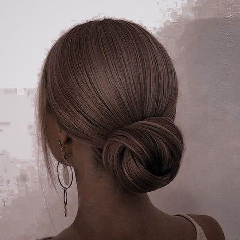 Slick Wedding Bun, Low Bun Hairdo, Classic Hair Updo, Formal Up Do, Slick Back Updo, Low Wedding Updo, Classic Bun Hairstyles, Black Tie Hair, Bun Hairstyles For Bridesmaids