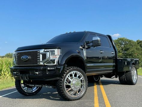 2020 Ford F-450 Platinum Lifted Drw Must See 2020 Ford F450 Drw 6.7l Diesel 4x4 Platinum Flatbed On 26" Forgiatos A Must See! Price : $ 124,900 Category : F-450 Condition : Used Location: 080**, Woodbury,NJ,USA Visit listing » F150 Flatbed, F350 Flatbed, Ford F450 Super Duty Platinum, Custom Flatbed, Ford F450, Automatic Cars, 2004-2008 Ford F150 Lifted, Ford 7.3 Powerstroke Diesel Trucks, Car Find