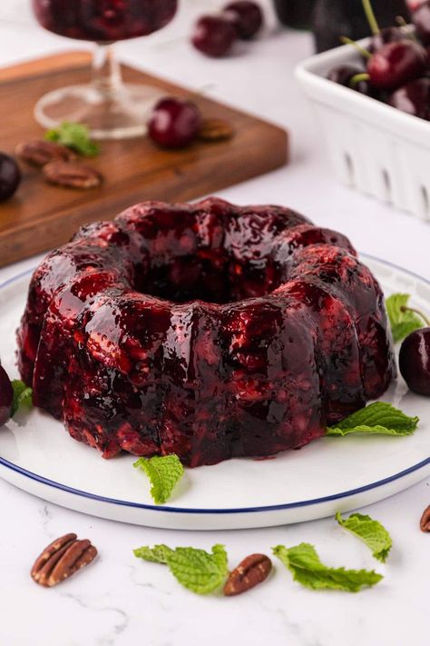 Coca Cola Jello Salad, Coca Cola Salad, Cherry Coke Jello Salad, Coke Salad Recipe, Cherry Coke Salad, Cherry Jello Salad, Coke Salad, Congealed Salad, Cherries Salad