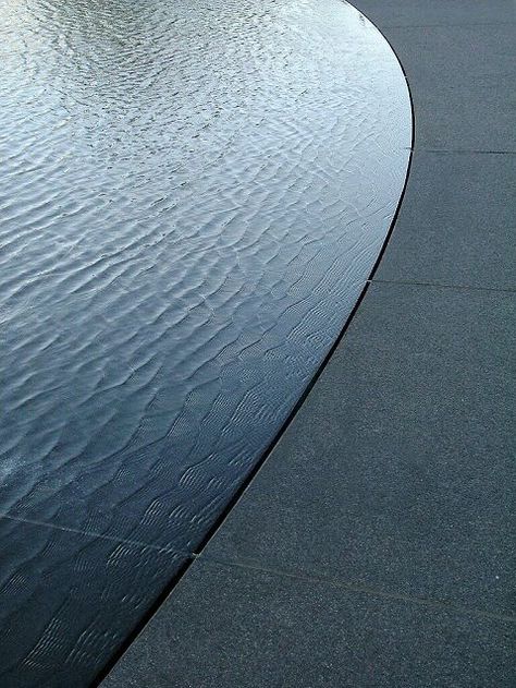 Floor Transitions, Water Architecture, Pool Water Features, Pool Side, Water Element, Salou, Water Design, Water Feature, Modern Landscaping