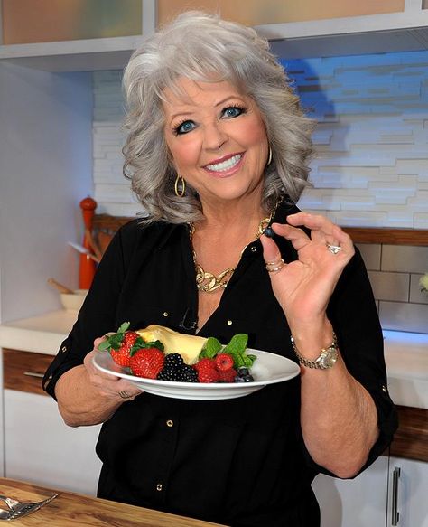 Paula Deen Recipes, Celebrity Chef, No One Is Perfect, Ranch Style Home, Paula Deen, Hairstyle Gallery, Southern Cooking, Celebrity Chefs, Ranch Style