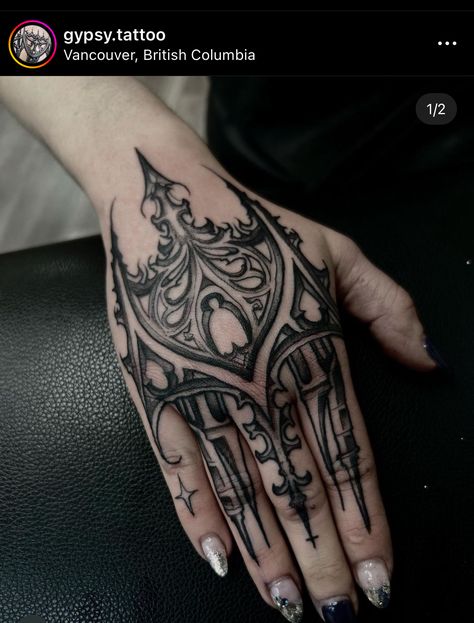 Goth Men Tattoo, Full Hand Tattoos For Women Unique, Goth Hand Tattoos, Gothic Hand Tattoo, Victorian Gothic Tattoo Ideas, Full Hand Tattoo, Cute Tattoos On Wrist, Cuff Tattoo, Filigree Tattoo