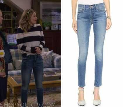 Fuller House: Season 5 Episode 18 DJ's Blue Skinny Jeans | Shop Your TV Dj Fuller Outfits, Fuller House Outfits, Dj Tanner, Fuller House, Candace Cameron, Candace Cameron Bure, House Clothes, Jeans Shop, Spring Fashion