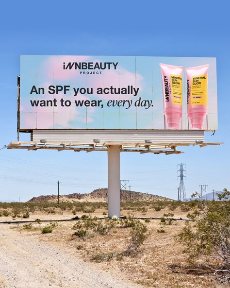 🗣️ 🗣️🗣️ An SPF you actually want to wear, every day! Mineral Sun Glow Broad Spectrum SPF 43 PA+++ is available NOW @Sephora or INNBEAUTYPROJECT.com. #MineralSunGlow Sale Social Media Design, Content Ideas Beauty, Vacation Sunscreen, Skincare Marketing, Sunscreen Packaging, Skincare Social Media, Lavender Perfume, Skincare Branding, Email Marketing Design