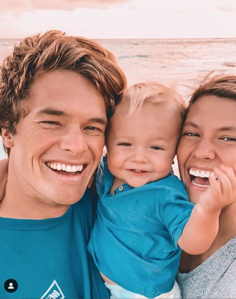 Maddie Castellano, Surfer Baby, Future Family, Cole And Son, Family Kids, Baby Pictures, Mom And Dad, Picture Perfect