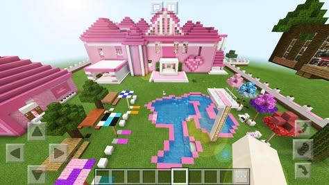 Disney Minecraft Builds, Barbie Minecraft, Minecraft Sweets, Pink Minecraft Builds, Minecraft Mountain Castle, Deco Minecraft, Nintendo Switch Girl, Disney Minecraft, Minecraft Mountain