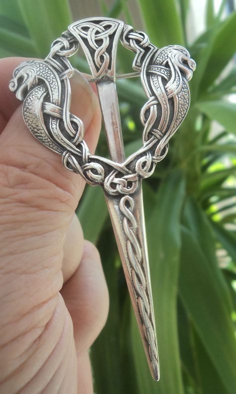 LARGE Iona Scottish Silver Zoomorphic Brooch Kilt Pin 1960 John Hart Bannockburn John Hart, Thistle Design, Kilt Pins, Celtic Heritage, Celtic Heart, Scottish Jewellery, Celtic Patterns, Kilt Pin, Celtic Style