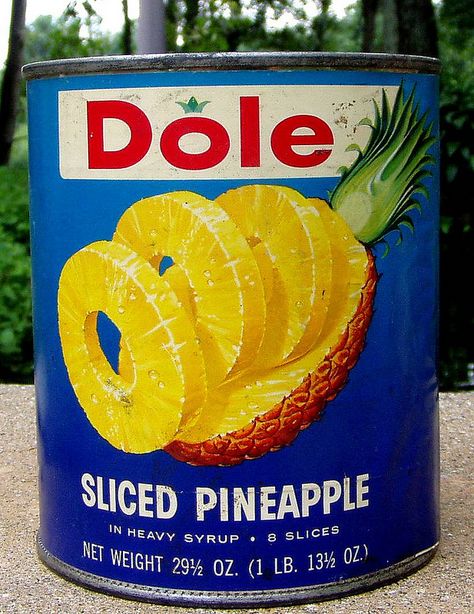 1960s Dole pineapple can | by mankatt 1960s Ranch House, Soda Branding, 1970s Food, Dole Pineapple, Food Boxes, Canned Fruit, Wire Racks, Vintage Food, Vintage Packaging