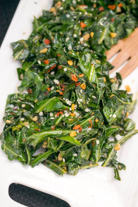 Quick Collard Greens Recipe, Crockpot Collard Greens, Easy Collard Greens Recipe, Vegetarian Collard Greens, Sauteed Collard Greens, Collard Greens With Bacon, Vegan Collard Greens, Collard Greens Recipe, Sauteed Greens