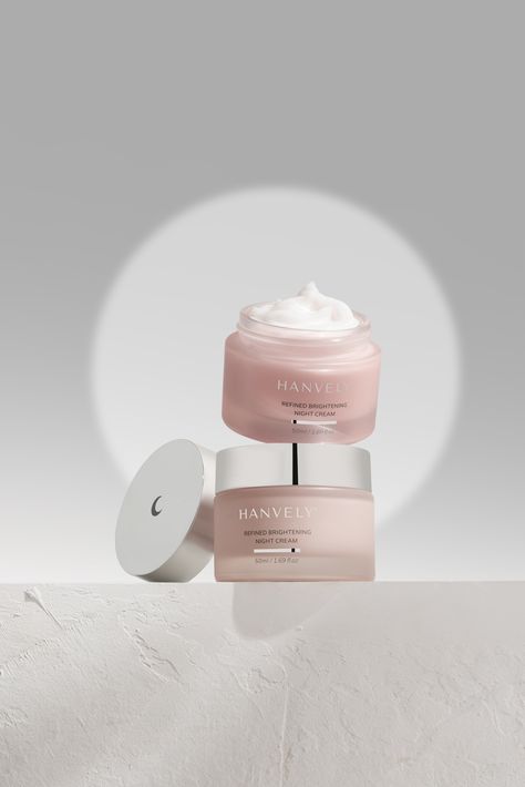 Night cream Night Cream Product Photography, Night Cream Photography, Sleep Product Photography, Face Cream Photography, Moisturizer Photography, Cream Product Photography, Skin Care Branding Design, Cream Photoshoot, Night Face Cream