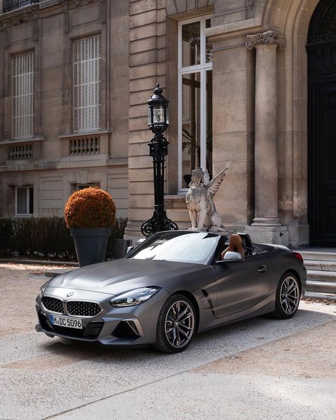 BMW G29 Z4 in Frozen Grey II Metallic Bmw Z4 Roadster, Mobil Bmw, Roadster Car, Wallpaper Car, Michael Bay, Travel Car, Bmw Love, Bmw 4 Series, Bmw Mini