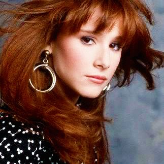 Tiffany ~ loved her songs: I think we're alone now, Could've Been & All this time Tiffany 80s, Tiffany Darwish, 80s Singers, Retro Icons, Helen Reddy, Pop Princess, Paula Abdul, 80's Music, 80s Pop