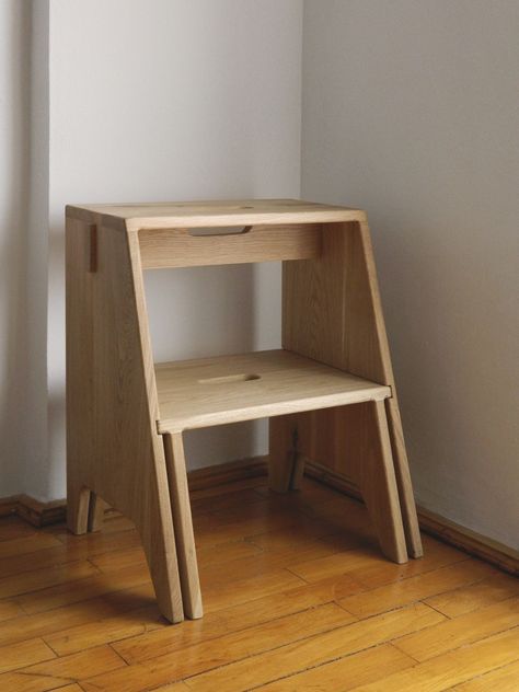 Plywood Step Stool, Simple Wooden Stool, Modern Step Stool, Plywood Stool Design, Step Stool Storage, Stool Chair Design, Step Stool Diy, Wooden Step Ladder, Stepping Stool