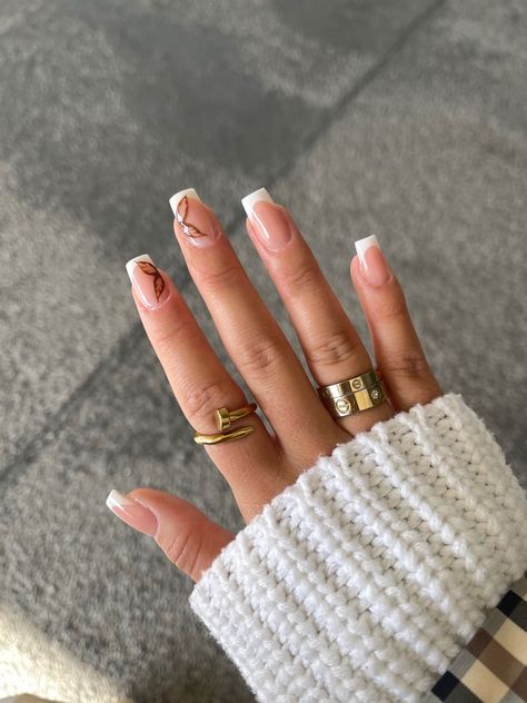 french nails Short Square French Tip Acrylic Nails With Butterfly, Brown Nails Butterfly, Fall Nails White Tips, Cool Nails Almond Shape, Brown Nails With White French Tip, White Brown Nails Design, French Tip Acrylic Nails Butterfly, Neutral Butterfly Nails, Nails Inspiration Butterfly