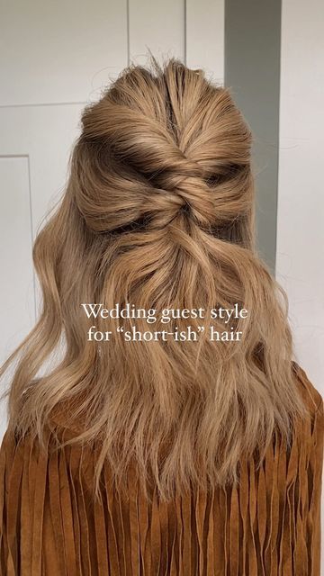 Easy Wedding Guest Hair Fine Hair, Wedding Guest Hairstyles Shoulder Length Hair, Shirt Hairstyles For Wedding, Super Easy Wedding Guest Hair, Medium Length Hairstyle Wedding Guest, Medium Length Special Occasion Hair, Diy Formal Hairstyles For Short Hair, Medium Hairstyle For Party, Day Wedding Hair Guest