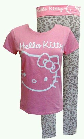 Awww cute Sanrio Pjs, Hello Kitty Merchandise, I Love Hello Kitty, Charmmy Kitty, Kitty Clothes, Hello Kitty Clothes, Cute Pjs, Miss Kitty, Hello Kitty Stuff