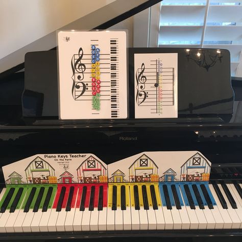 Learn Music Notes, Learning Music Notes, Piano Teaching Games, Music Education Activities, Piano Lessons For Kids, Piano Pedagogy, Learning Music, Piano Music Lessons, Homeschool Music