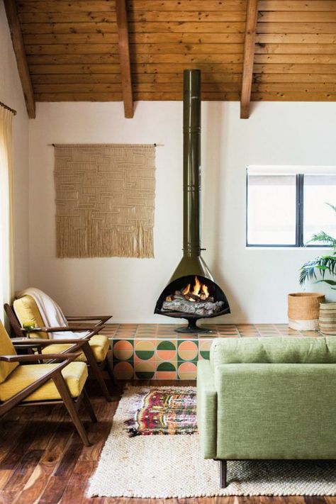 getting toasty in here. Interior Design Country, Malm Fireplace, Casa Retro, Retro Tiles, Small Fireplace, Retro Living Rooms, Lake Cabin, Rooms Ideas, Trendy Living Rooms