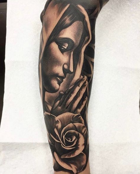 Mother Mary Forearm Tattoo, Mama Mary Tattoo Design Black And Grey, Lion Art Tattoo, Mary Tattoo, Post Apo, Mama Mary, Bride Of Frankenstein, Lion Art, Half Sleeve Tattoo