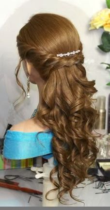 Hair Styles Bridesmaid, Watch Free Movies, Dyed Hair Inspiration, Hairstyles For Layered Hair, Princess Hairstyles, Formal Hairstyles, Hair Long, Fashion Today, Fantasy Fashion