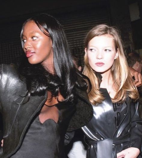 Naomi Campbell 90s, Angel Barbie, Supermodel Body, Kate Moss 90s, Pamela Hanson, Alena Shishkova, Models 90s, 90s Model, 90s Supermodels