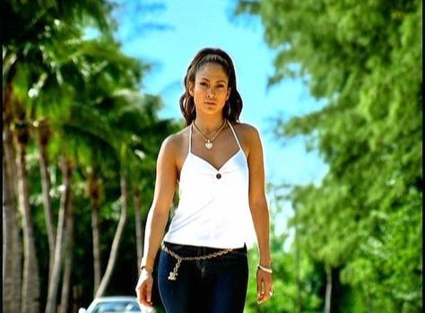 Love Dont Cost A Thing, Jlo 2000s Fashion, Jlo 2000s, Love Don't Cost A Thing, 2000s Outfit, 90s Outfit, Braids For Black Hair, 2000s Fashion, Her Music