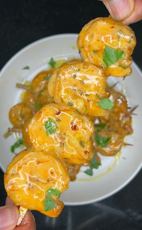 |Juicy jumbo shrimp dressed in a creamy sweet and spicy sauce. This is a great recipe for get togethers when you need an appetizer that will have people raving about your cooking. These Air fryer bang bang shrimp skewers will quickly become a favorite. Bang Bang Shrimp Skewers Juicy jumbo shrimp dressed in a creamy Air Fryer Bang Bang Shrimp, Creamy Shrimp Scampi, Teriyaki Chicken Skewers, Bang Bang Shrimp, Crispy Shrimp, Sweet And Spicy Sauce, Shrimp Skewers, Skewer Recipes, Jumbo Shrimp