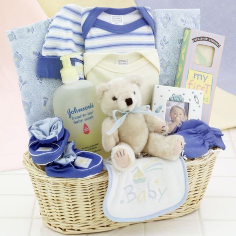 Baby Gift Baskets | Gift Baskets Created : News Arrival Baby Boy Gift Basket Blue Gift Basket, Baby Boy Gift Baskets, Baby Shower Registry, Baby Receiving Blankets, Baby Shower Gift Basket, Diy Baby Shower Gifts, Diy Bebe, Baby Basics, Baby Baskets