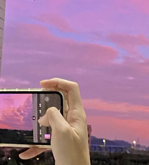 Wow Photo, Fotografi Vintage, Ochako Uraraka, Pretty Sky, Foto Ideas Instagram, Sunset Sky, Instagram Icons, Slice Of Life, Sky Aesthetic