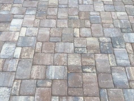 Patio Patterns, Front Garden Ideas Driveway, Cobblestone Patio, Garden Ideas Driveway, Cobblestone Pavers, Brick Sidewalk, Paver Patios, Paver Designs, Patio Pavers Design