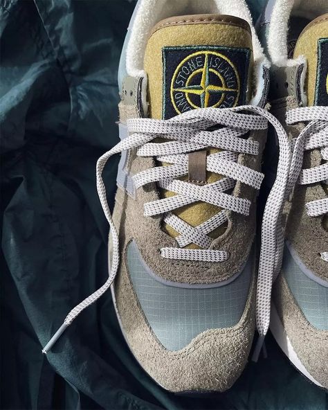 Stone Island x New Balance 574 Legacy "Green" now available online New Balance 574 Legacy, New Sneaker Releases, Fall Outfits Men, Green Sneakers, New Balance 574, Sneaker Release, New Sneakers, New Balance Shoes, Stone Island