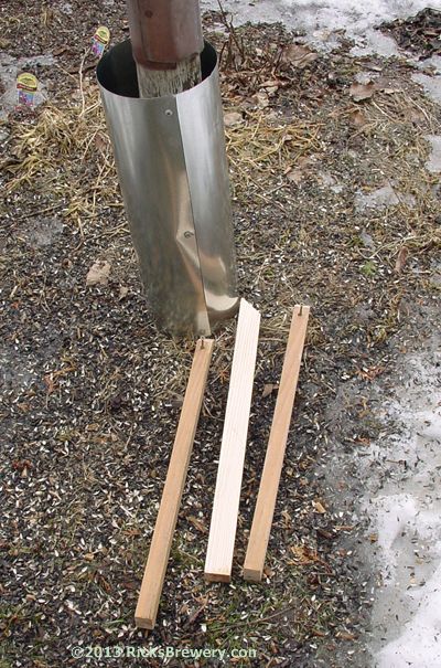 animals. Raccoon Proof Bird Feeder, Squirrel Baffle Diy Ideas, Diy Squirrel Baffle For 4x4 Post, Bird Feeder Poles Ideas, Squirrel Baffle Diy, Bird Feeder Post, Bird Feeder Baffle, Bird Feeder Hangers, Bird Feeder Station