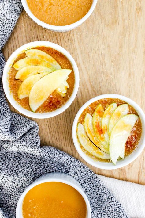 Apple Pie Creme Brulee, Caramel Apple Creme Brulee, Fall Creme Brulee, Apple Creme Brulee, Apple Cheesecake Recipes, Recipe For Fall, High Altitude Baking, Apple Cream, Creme Brulee Recipe