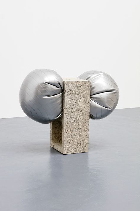 Contemporary Sculpture Art, Plastic Sculpture, Concrete Sculpture, Contemporary Sculpture, Graphics Inspiration, Sculpture Installation, Soft Sculpture, Art Plastique, Art Sculpture